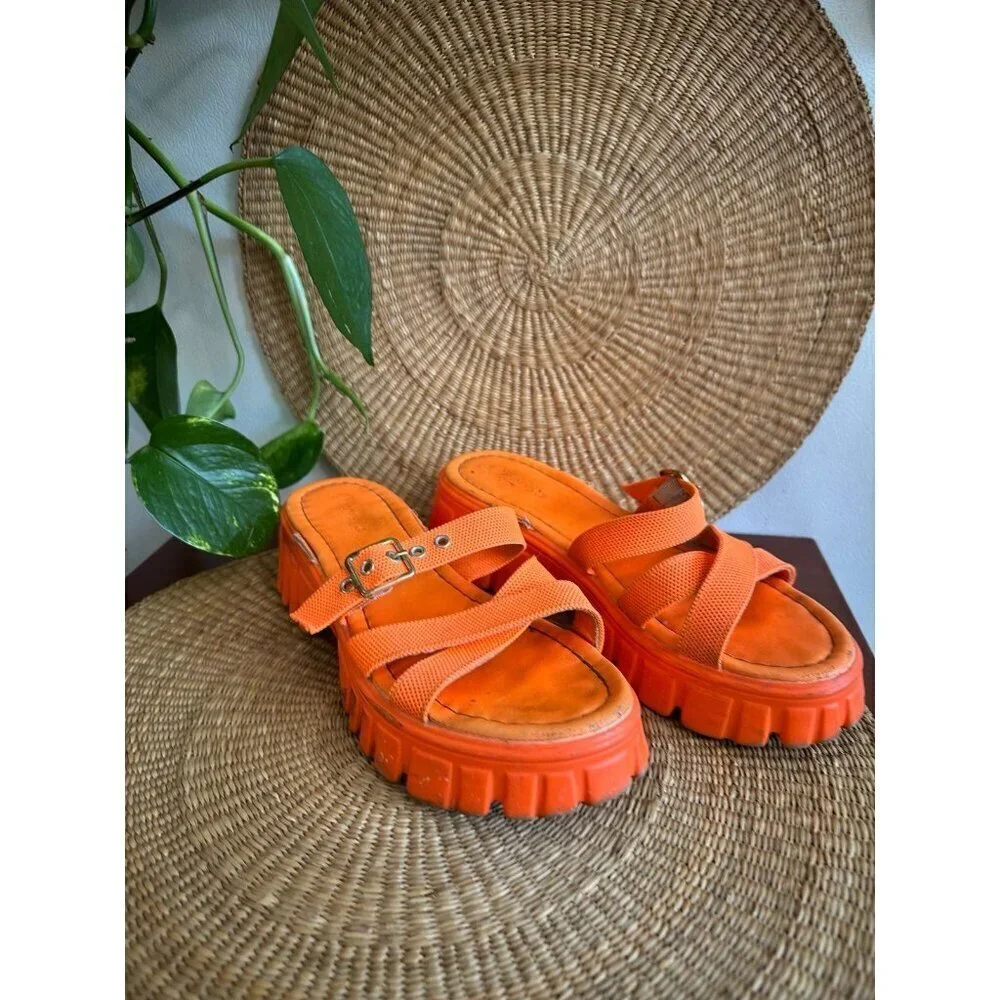 Women’s size 8 orange sandals